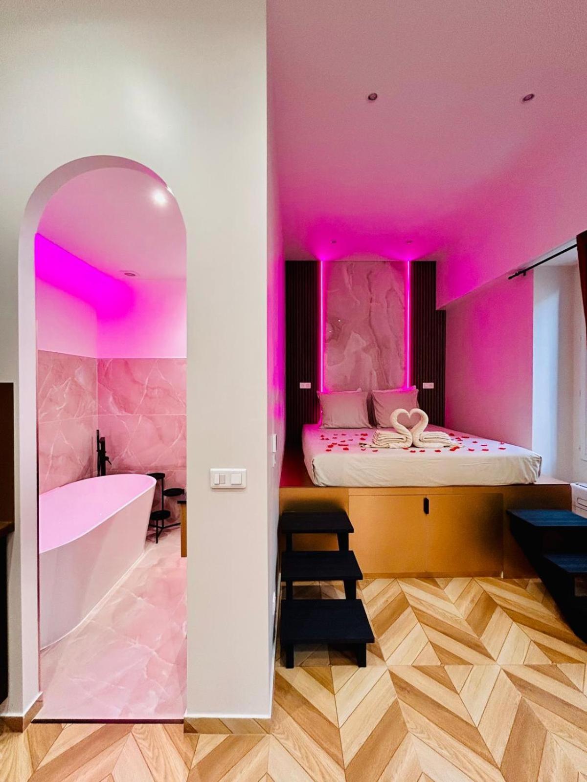 Intimate Escape - Seaside - Spa Bath - Wifi - Ac Nice Eksteriør bilde