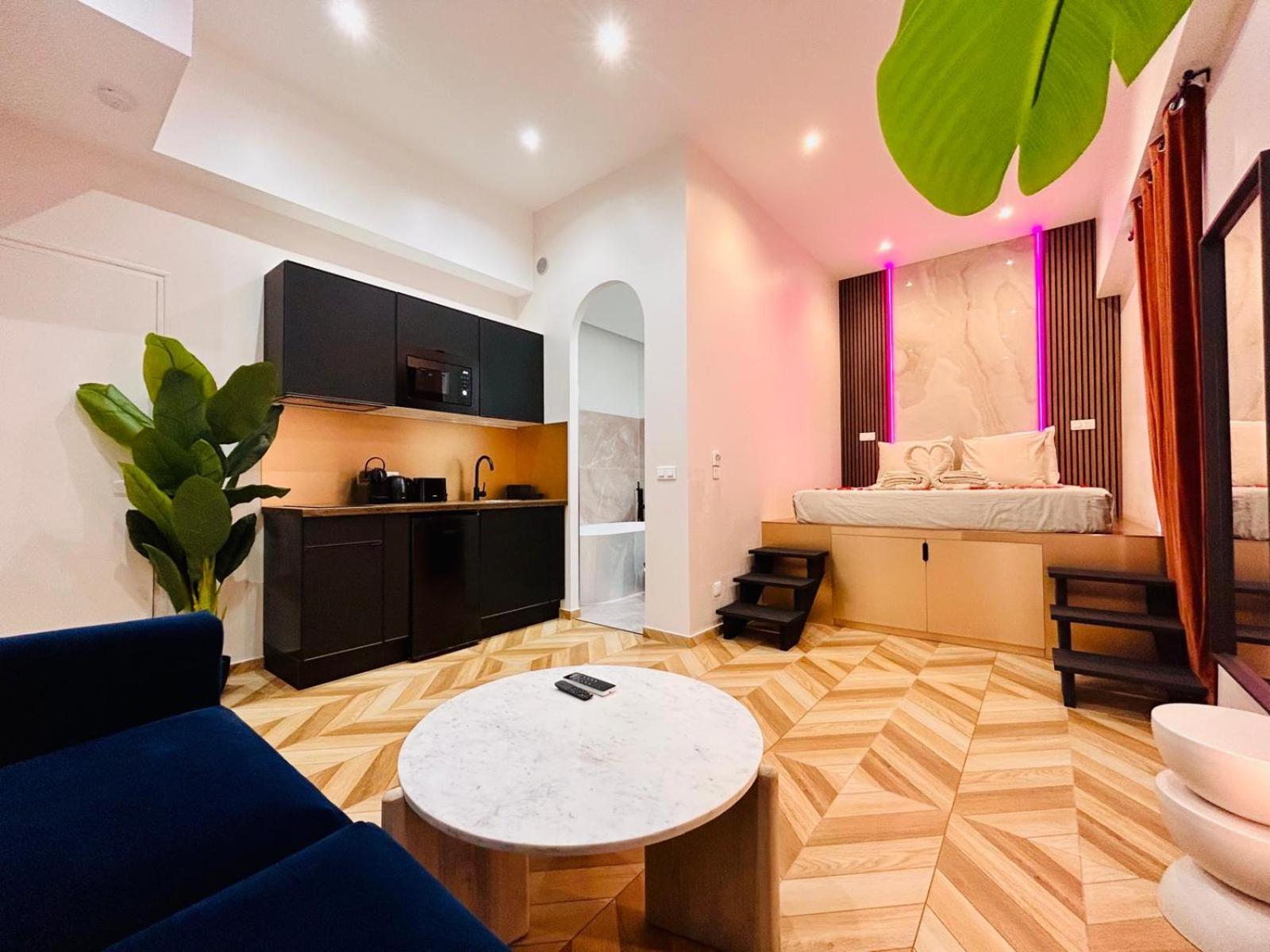 Intimate Escape - Seaside - Spa Bath - Wifi - Ac Nice Eksteriør bilde